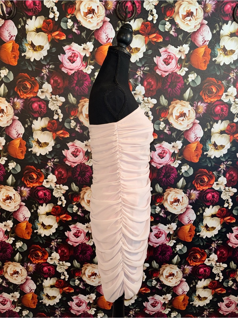 Express Strapless Ruched Cocktail Dress in Light Pink, Size 10, NWT - Picture 4 of 15